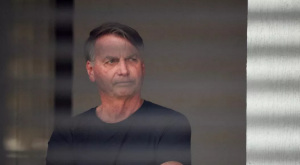 Bolsonaro entra em lista de 10 chefes de Estado punidos