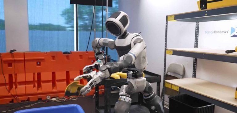 Boston Dynamics mostra robô capaz de aprender comportamentos humanos