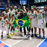 Brasil derrota EUA por 92 a 77 e vai às