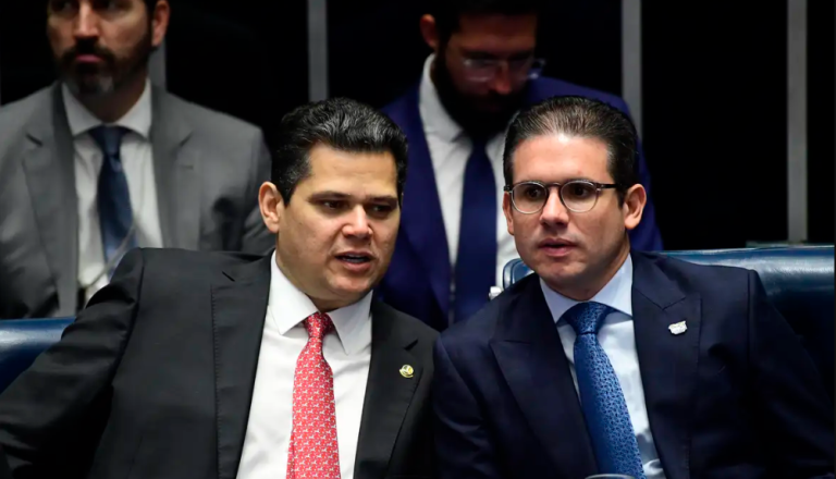 Câmara acusa Alcolumbre de traição e prepara retaliação no Congresso