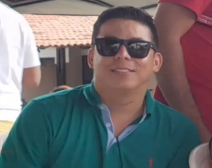 Capitão da PM foragido se entrega após ser flagrado com