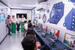 Carretas do programa Qualifica Maranhão estacionam no município de Imperatriz