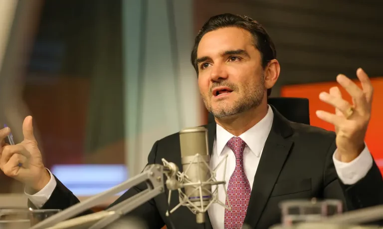 Celso Sabino anuncia saída do Ministério do Turismo após decisão