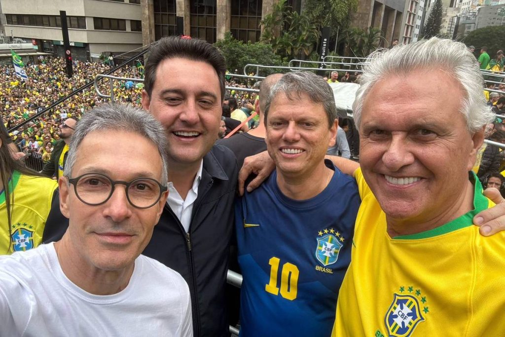 Centrão articula candidatura de Ratinho Jr. como alternativa a Tarcísio