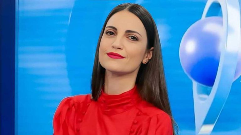 Chris Flores, ex-SBT, acerta ida para a Band para repetir