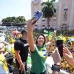 Com Michelle e Tarcísio, ato pró-Bolsonaro na Paulista tem faixas