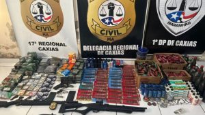 Comerciante é preso com grande quantidade de armas e munições