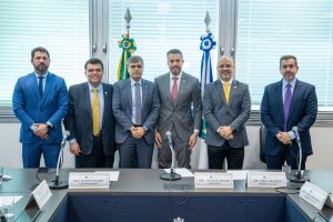 Comissão da Alerj aprova indicados do governo para conselheiros da