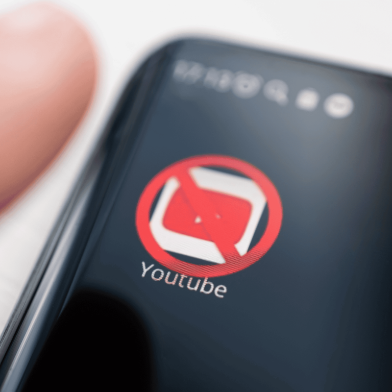 Como ocultar um aplicativo no celular?