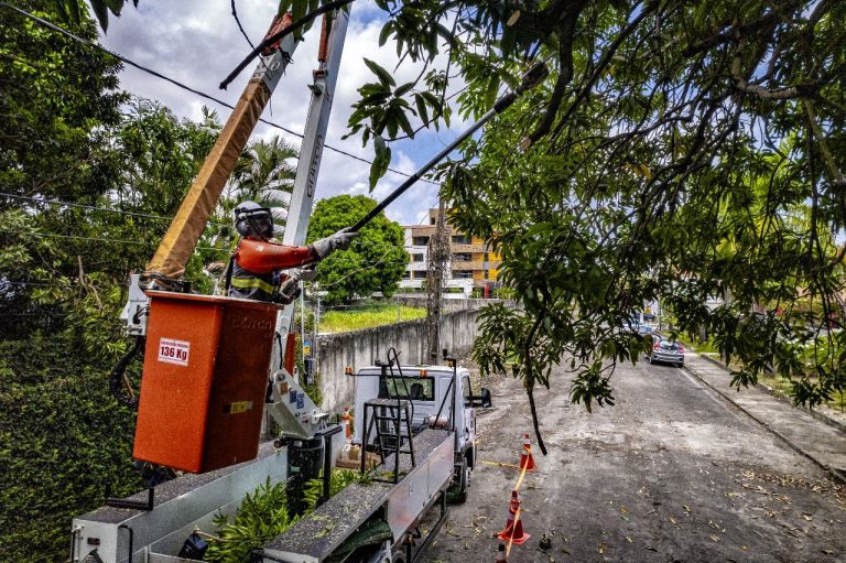 Como se proteger de acidentes elétricos durante temporada de ventos