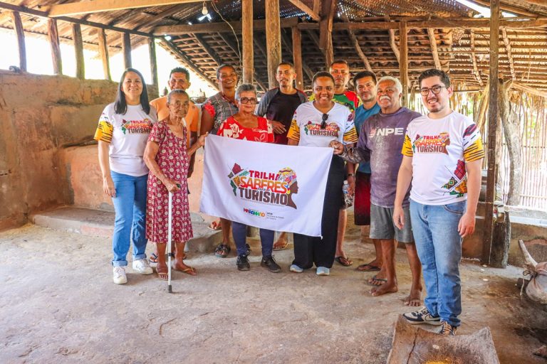 Comunidade Perijuçara recebe projeto Trilha dos Saberes e revela potencial