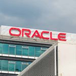 Contratos multibilionários de IA turbinam caixa da Oracle