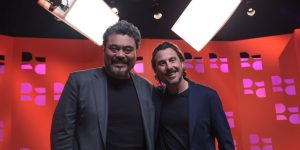 DR com Demori recebe Leonardo Sakamoto na TV Brasil nesta