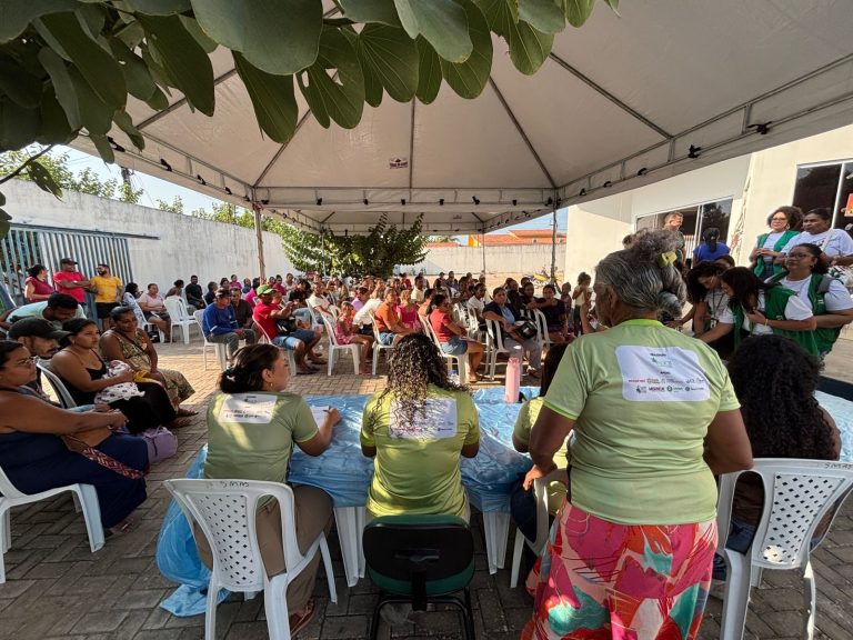 “Defensoria nos Babaçuais” leva serviços a quebradeiras de coco do