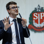 Deputado critica falha de Tarcísio na proteção ao delegado Ruy