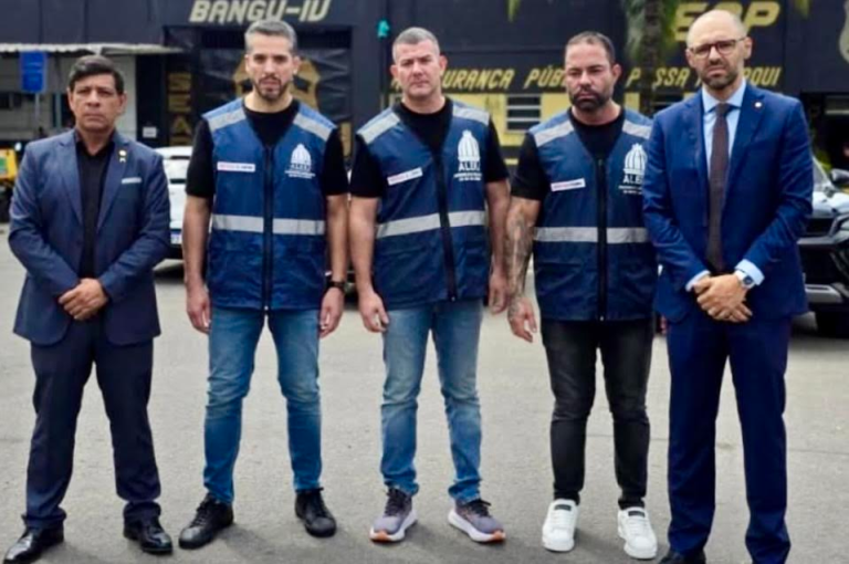 Deputados interrogam presos em Gericinó sobre esquema de roubo de