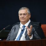 Dino cobra plano de fiscalização da AGU e TCU sobre