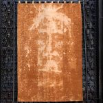 Documento encontrado reacende debate sobre o Santo Sudário