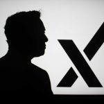 Elon Musk e xAI acusam OpenAI de roubo de segredos