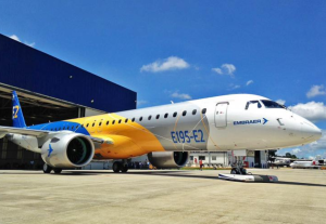 Embraer fecha contrato para a venda de 74 aviões E195-E2