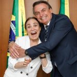 Ex-atriz da Globo e ex-secretária de Cultura, Regina Duarte se