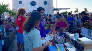 Feira EDB estreia edição Sunset no Espigão Costeiro com música
