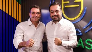 Flávio Bolsonaro lidera corrida ao Senado; Castro e Benedita brigam