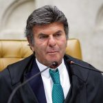 Fux compara Mensalão no julgamento de Bolsonaro e critica rapidez
