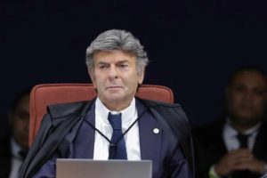 Fux diz que STF não tem competência para julgar o