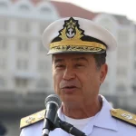 Fux vota pela absolvição de ex-comandante da Marinha Almir Garnier