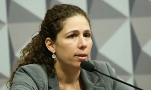 Governo extingue mais de 44 mil cargos públicos considerados ultrapassados