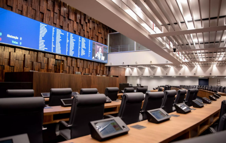 Gratificação faroeste: polêmica na Alerj pode parar na Justiça