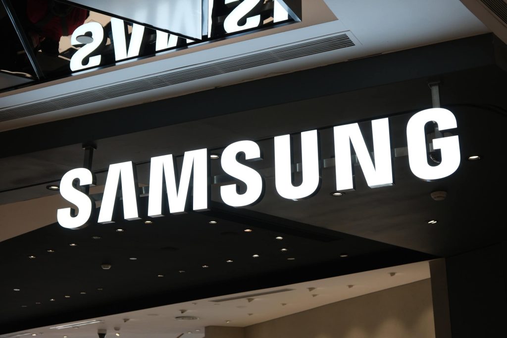 Guerra dos chips: EUA revogam permissão especial da Samsung