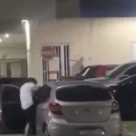 Homem é investigado por agredir mulher dentro de veículo em