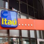 Itaú demite mais de mil funcionários sem negociação prévia, denuncia