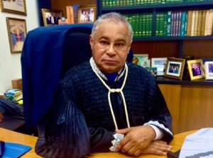 Juiz Osmar Gomes lança candidatura à presidência da Academia Ludovicense