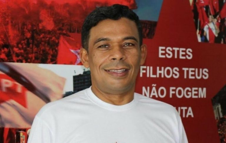 Justiça mantém reeleição do PT-MA, mas suspende posse