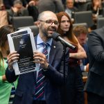 Knoploch diz ter recebido 400 ameaças após convidar MC Poze