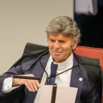 Lindbergh Farias critica voto de Luiz Fux no STF e