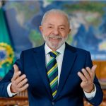 Lula critica ‘traidores da pátria’ e defende soberania do Brasil