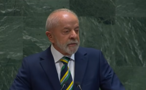 Lula é o 1º líder mundial a discursar na abertura