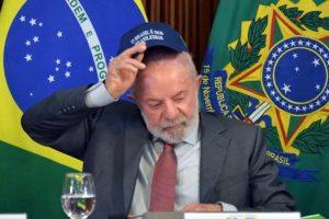 Lula grava pronunciamento de 7 de setembro com defesa a