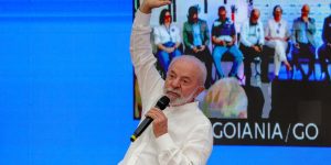 Lula lembra covid e diz que saúde não tem esquerda