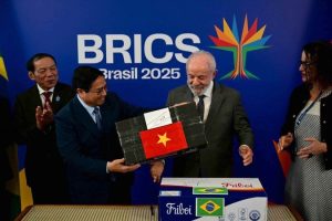 Lula participa de reunião virtual do Brics para discutir tarifaço
