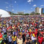 Manifestações tomam as ruas do país contra “PEC da bandidagem”