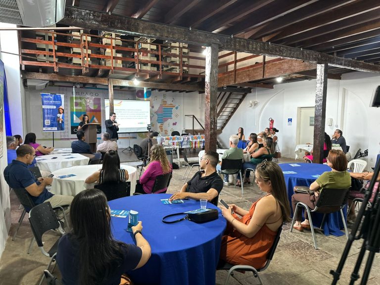 Maranhão lança curso gratuito de inglês para profissionais do turismo