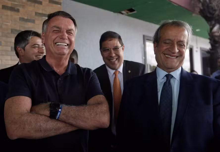Mesmo com pressão por Tarcísio, Valdemar reafirma Bolsonaro como candidato