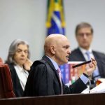 Moraes vota para condenar Bolsonaro e aliados por tentativa de