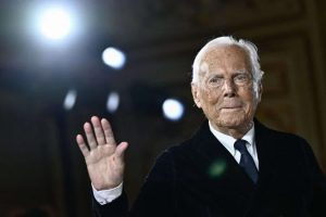 Morre, aos 91 anos, o estilista Giorgio Armani