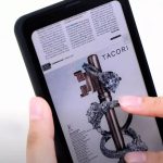 Novo celular com tela ePaper promete rolagem e leitura confortável